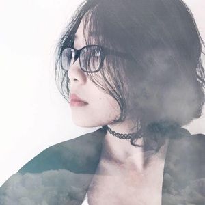 Meet your Posher, Phoebe